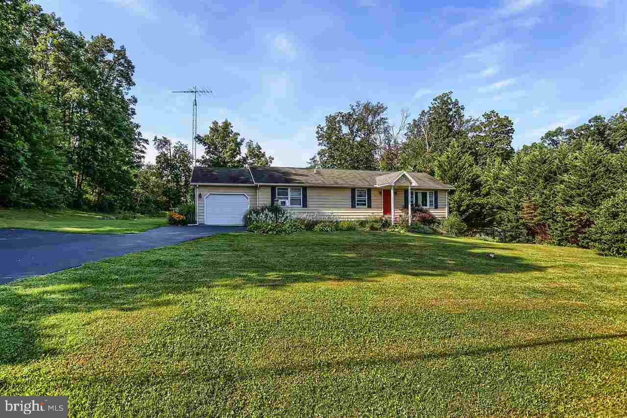 1011 Gettysburg Road Littlestown, PA 17340 - Photo 4 of 36
