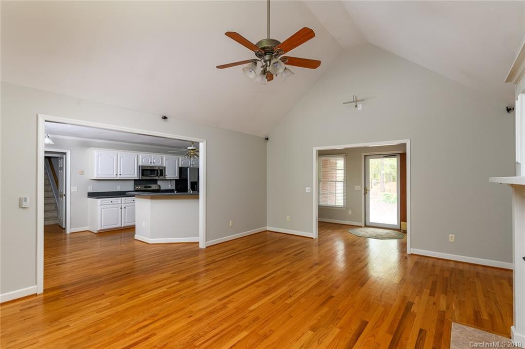 7403 Davis Road Waxhaw, NC 28173 - Photo 6 of 25 Gallery Image 6