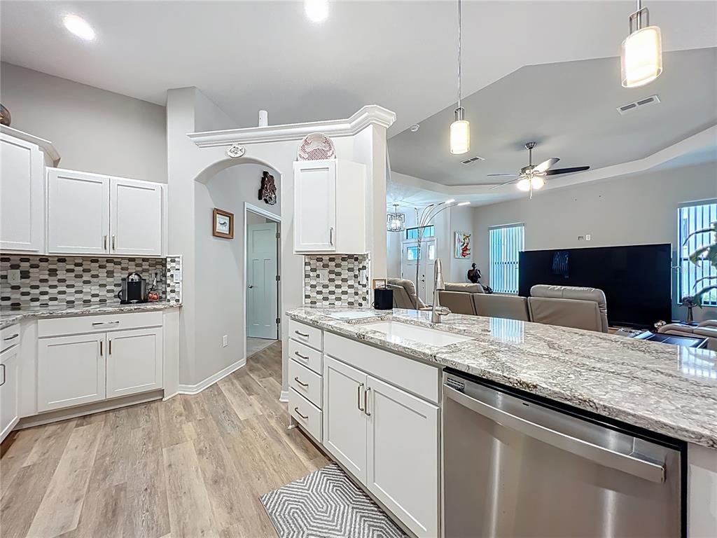 8 Deer Court, Unit 15 Homosassa, FL 34446 - Photo 16 of 45