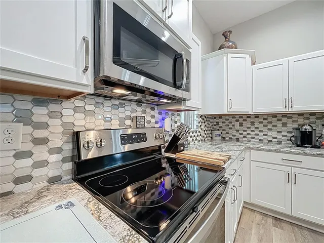 $315,000 | 8 Deer Court, Unit 15, Homosassa, FL 34446