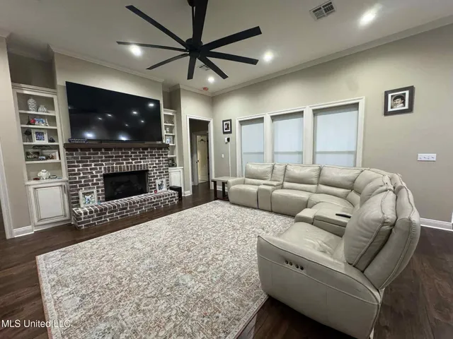 $595,000 | 12201 East Pointe Drive, Picayune, MS 39466