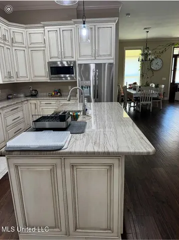 $595,000 | 12201 East Pointe Drive, Picayune, MS 39466