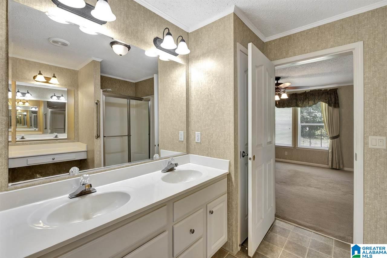 9382 Marsh Mountain Road Pinson, AL 35126 - Photo 14 of 20