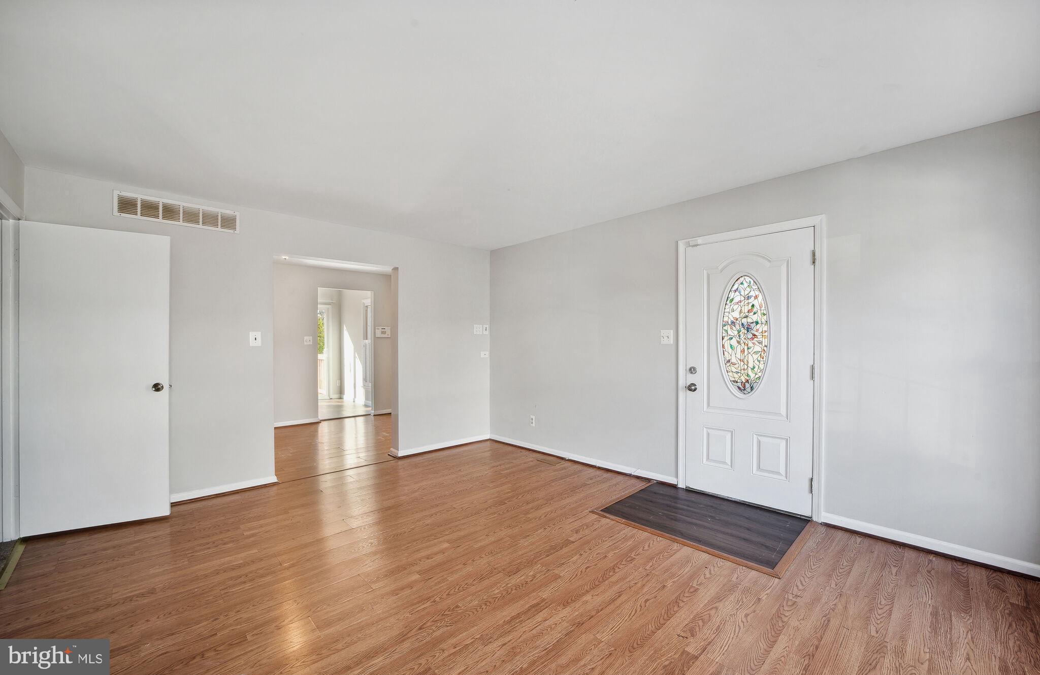 3401 Saluda Road Nottingham, MD 21236 - Photo 3 of 18 Gallery Image 3