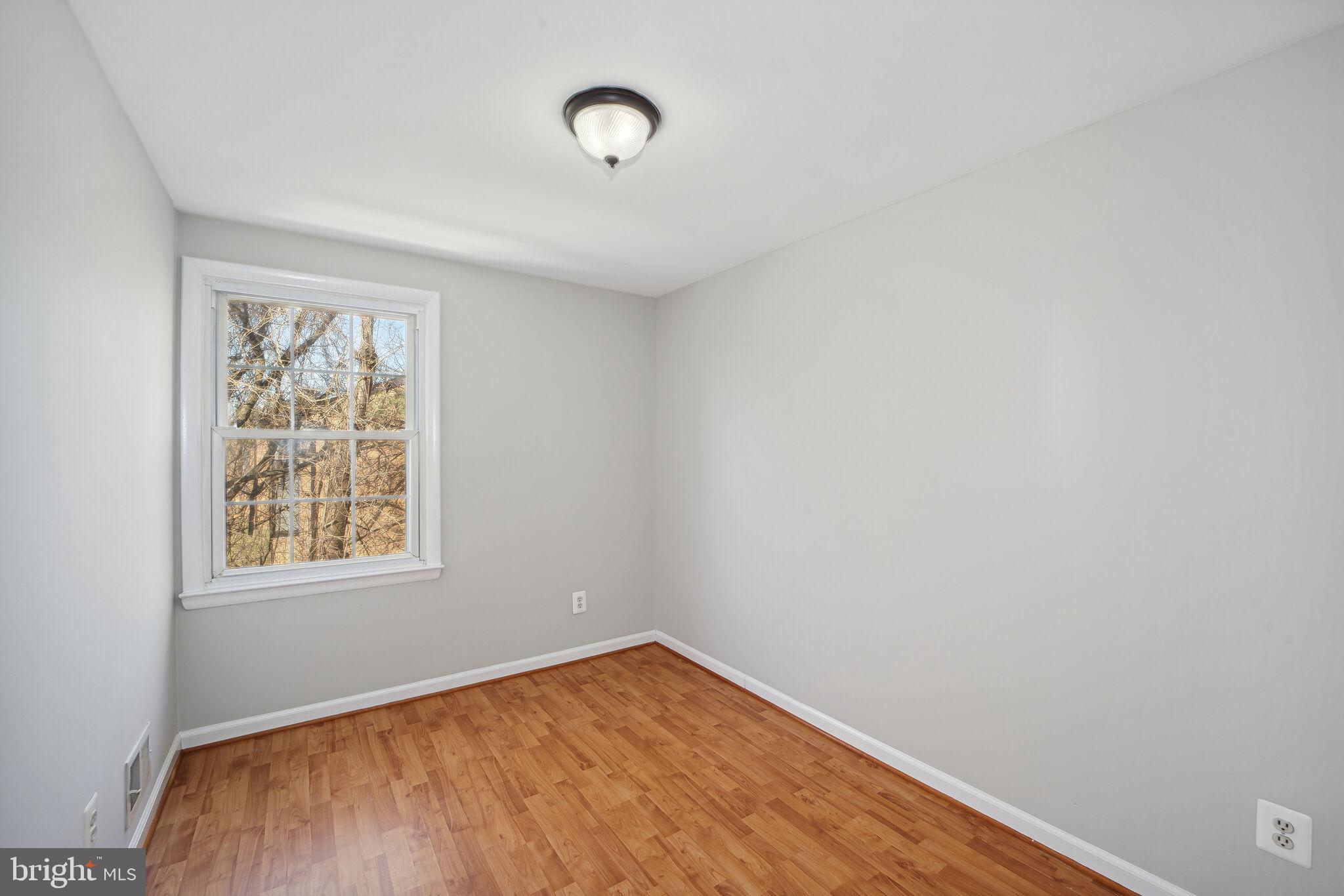 3401 Saluda Road Nottingham, MD 21236 - Photo 10 of 18 Gallery Image 10