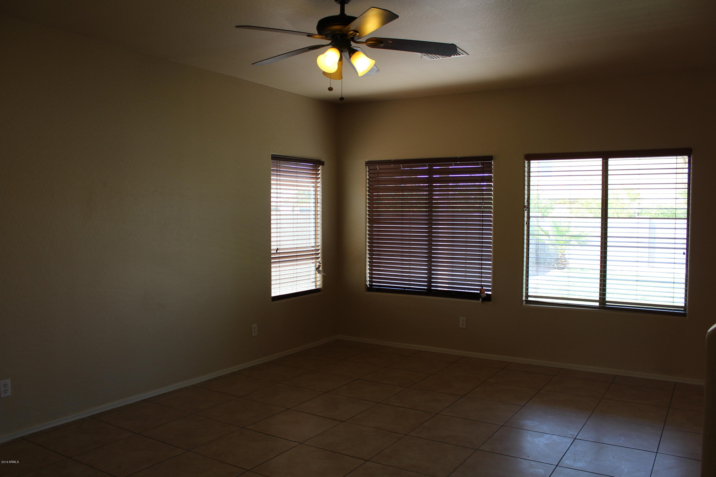 3532 West Vineyard Road Phoenix, AZ 85041 - Photo 5 of 18 Family Room 2