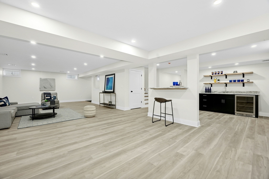 46 Asbury Street Lexington, MA 02421 - Photo 34 of 40