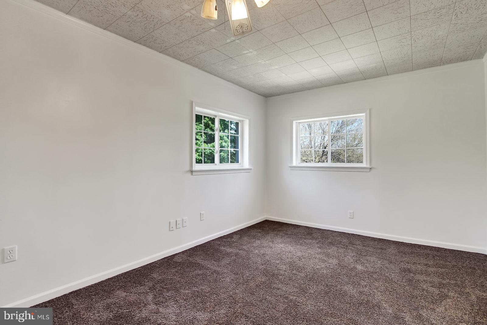 207 Walnut Level Road New Cumberland, PA 17070 - Photo 10 of 19 Bedroom new carpet and freshly painted.