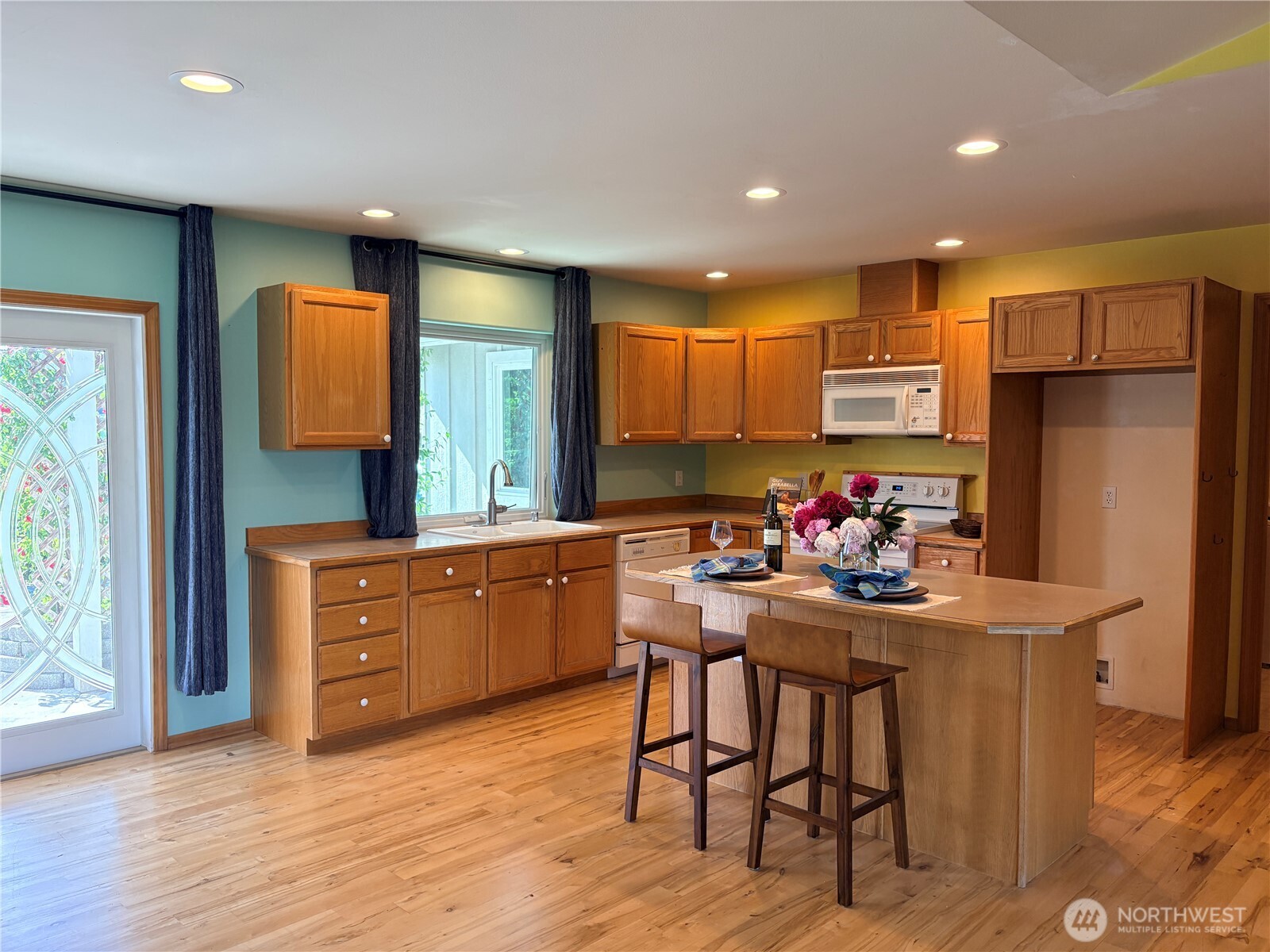 181 Duke Drive Sequim, WA 98382 - Photo 5 of 39