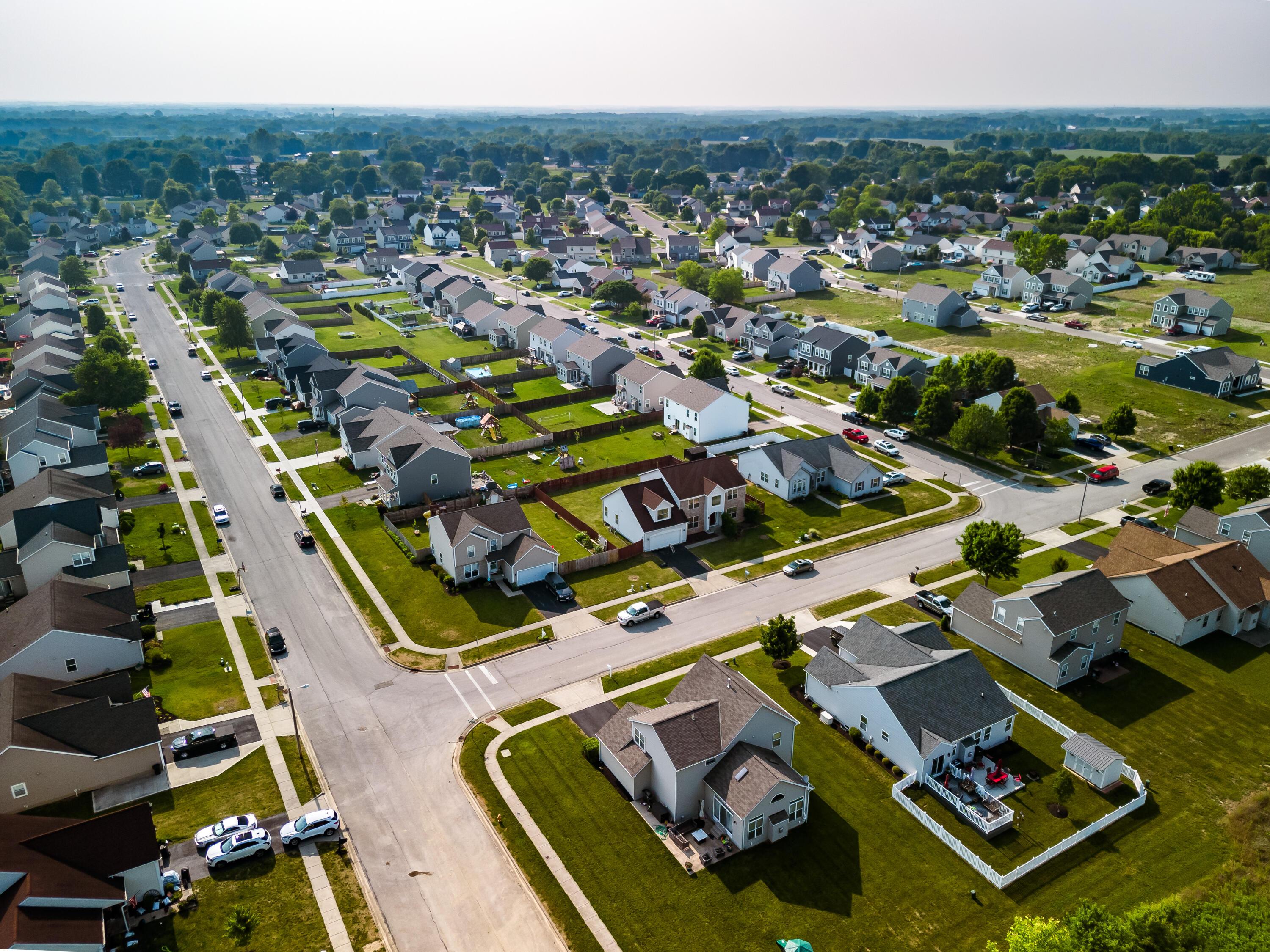 1539 Georgia Road Circleville, OH 43113 - Photo 9 of 9 heritage-ponds_hrp_aerial_0fh0280_commun