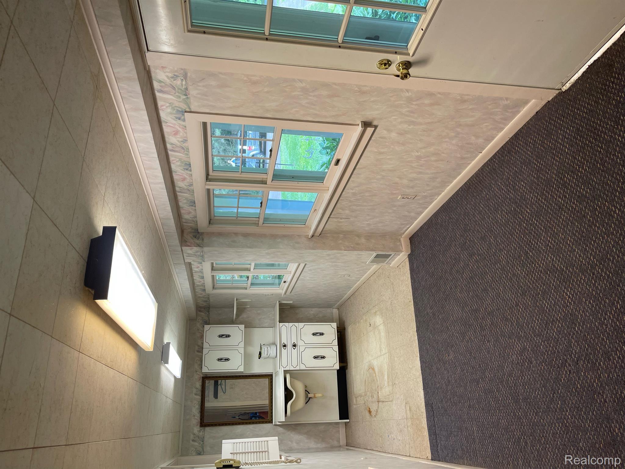 8874 Lansing Avenue Rives Junction, MI 49277 - Photo 5 of 19 Gallery Image 5