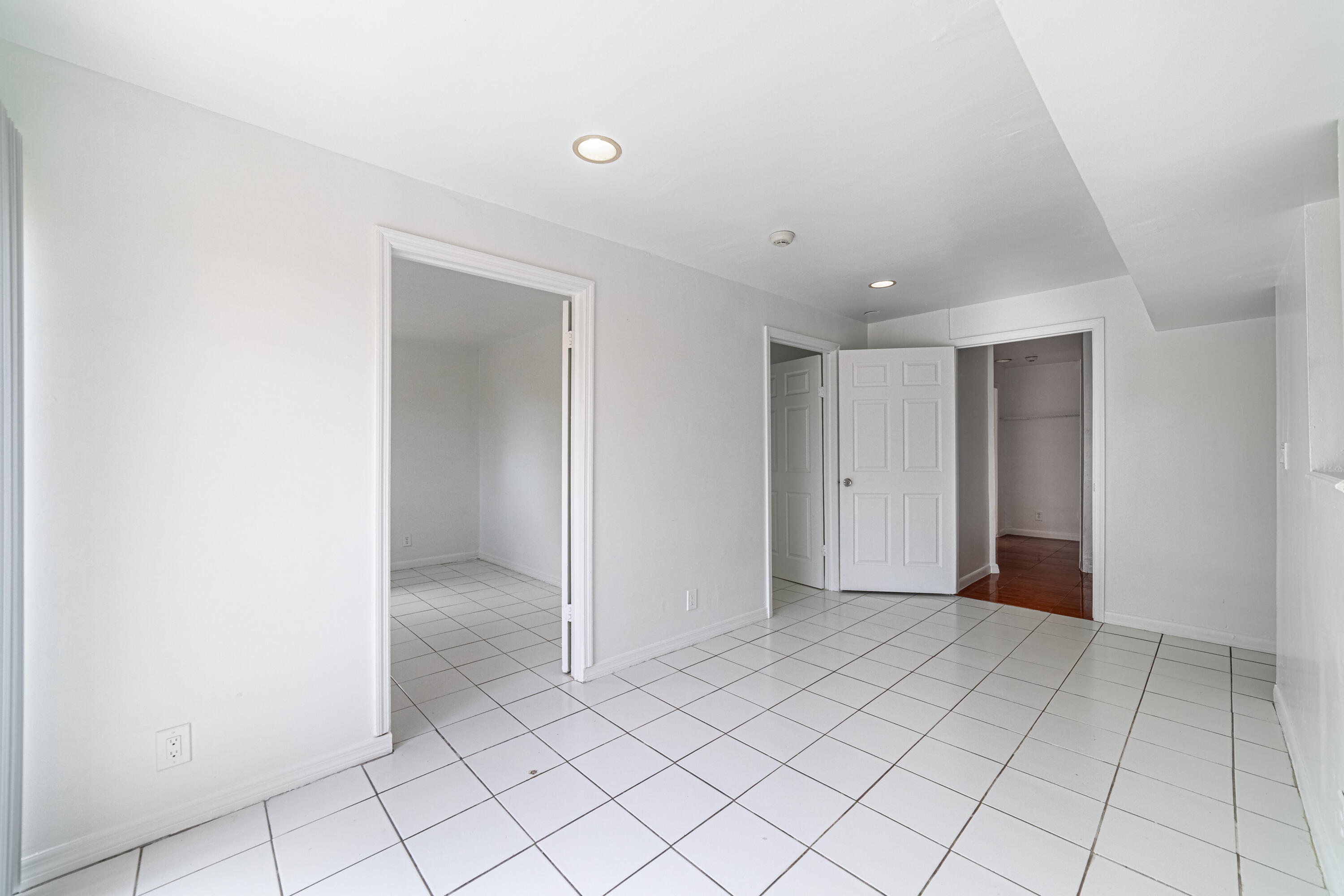 5652 South Rue Road West Palm Beach, FL 33415 - Photo 17 of 30 Dining Area