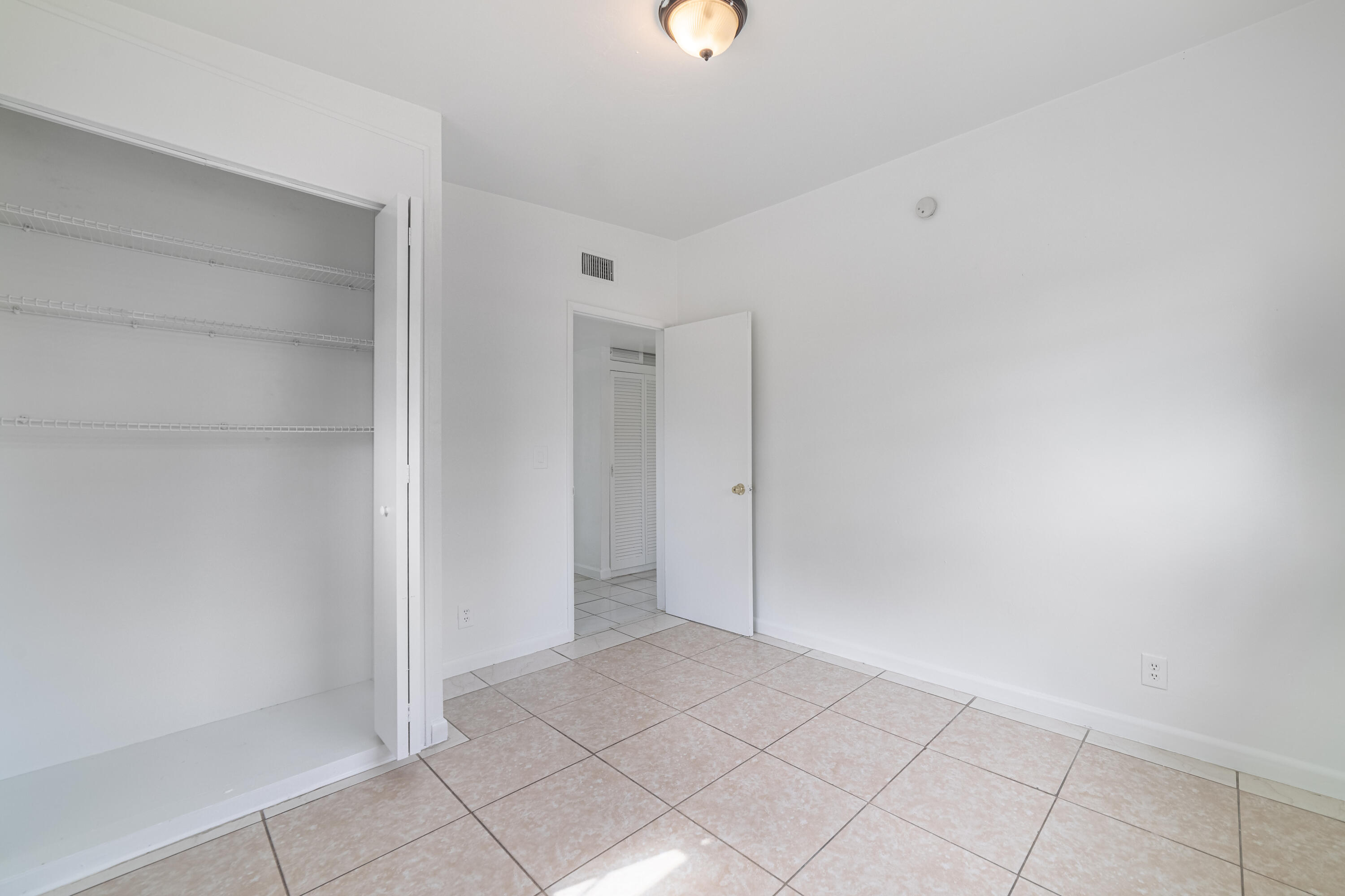 5652 South Rue Road West Palm Beach, FL 33415 - Photo 28 of 30 Bedroom4-B