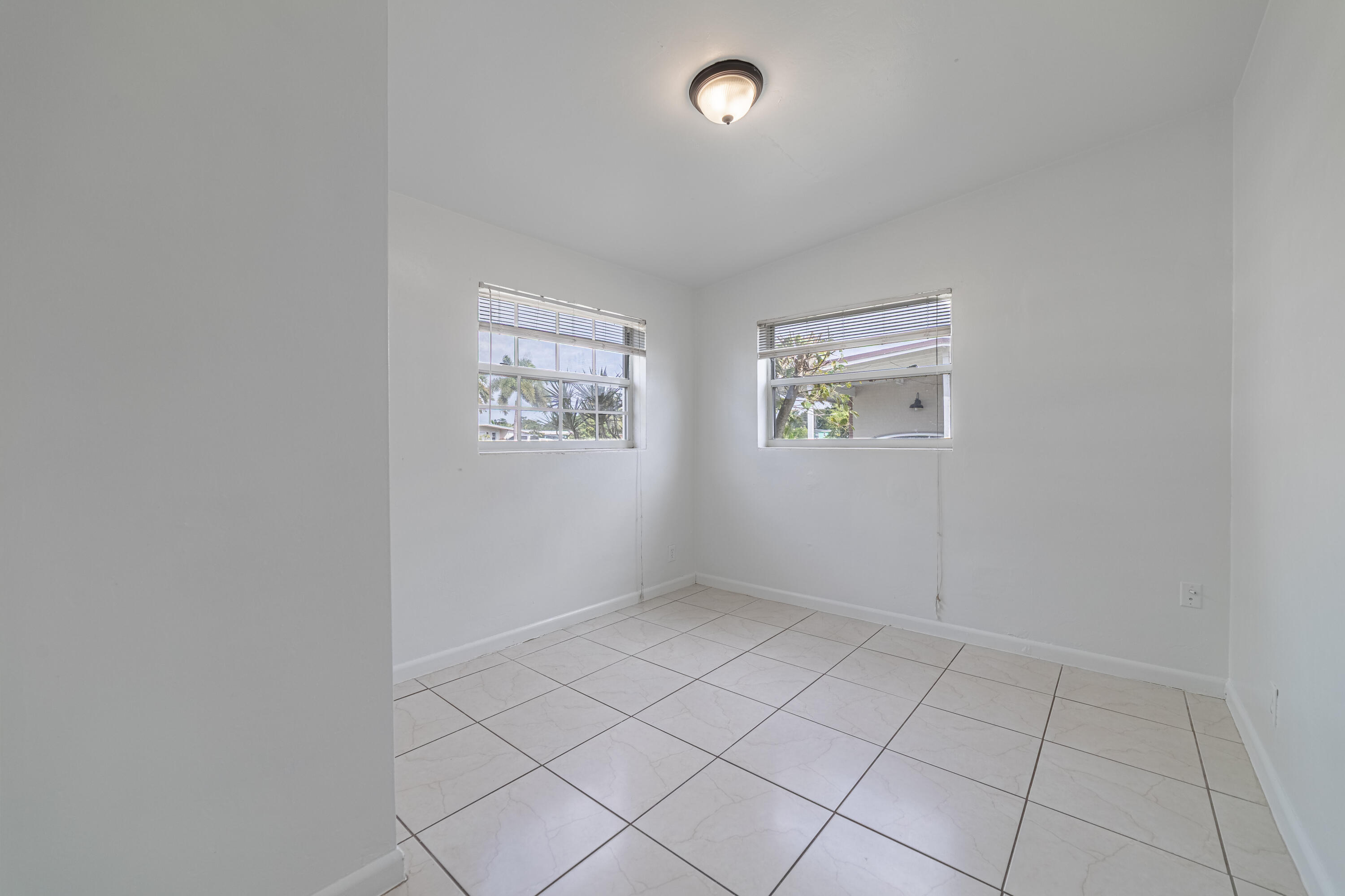 5652 South Rue Road West Palm Beach, FL 33415 - Photo 29 of 30 Bedroom5