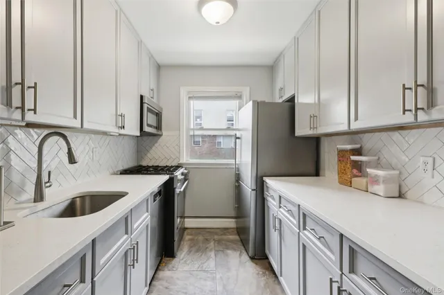 $199,000 | 20 Main Street, Unit 20, Garnerville, NY 10923