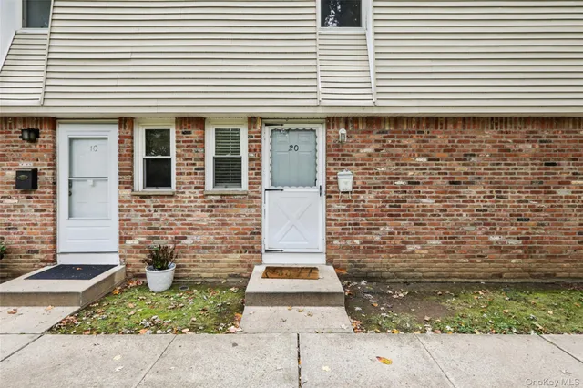 $199,000 | 20 Main Street, Unit 20, Garnerville, NY 10923