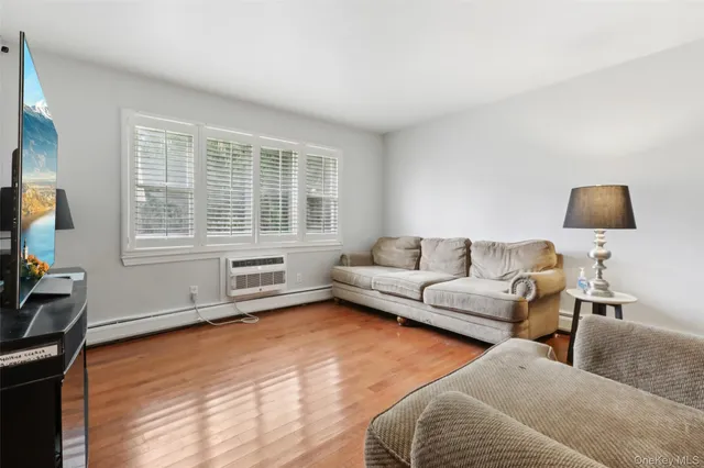 $199,000 | 20 Main Street, Unit 20, Garnerville, NY 10923