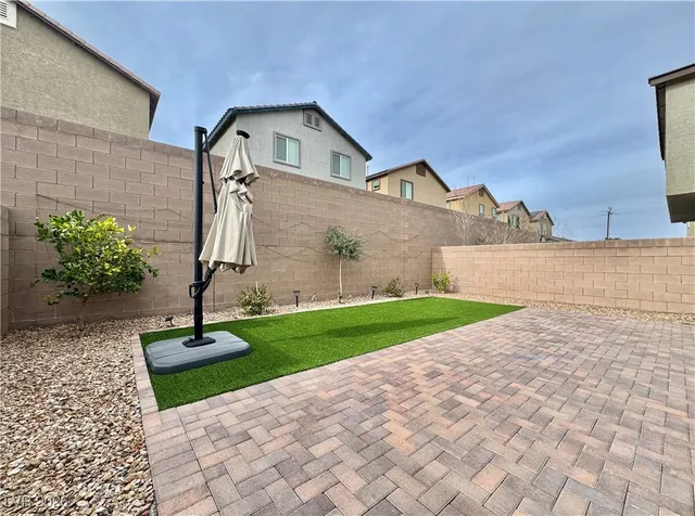 $2,195 | 9227 South Park Street, Las Vegas, NV 89178