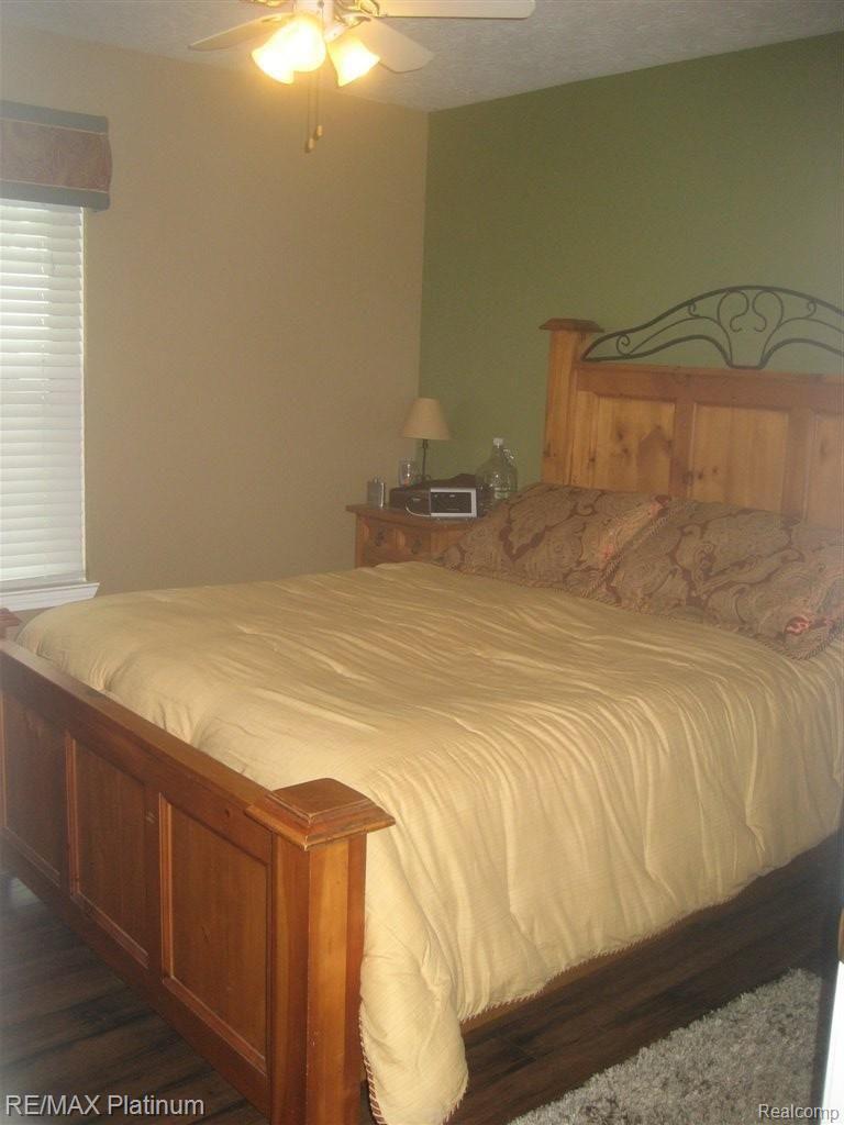 2389 Summit Cedar Howell, MI 48855 - Photo 12 of 24 Master Bedroom