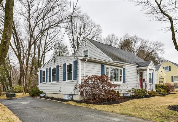 19 Lena Road Natick, MA 01760 - Photo 22 of 29 Gallery Image 22