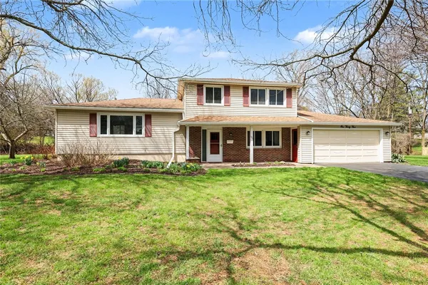 $349,900 | 135 Crandon Way, Brighton, NY 14618