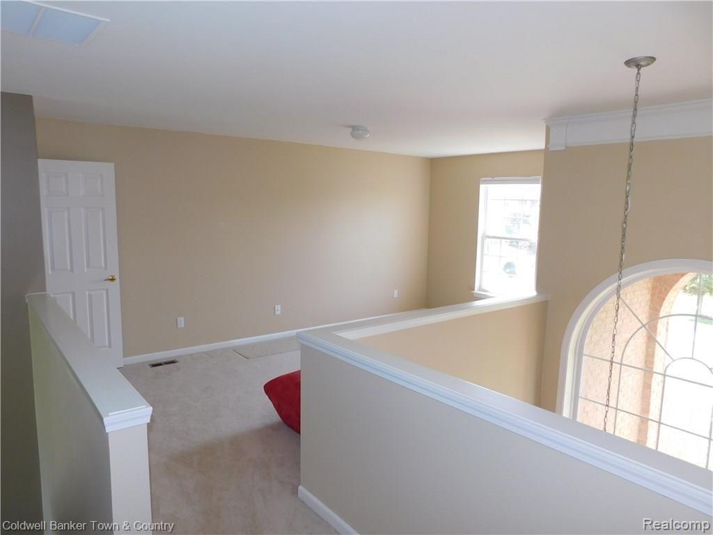 4069 Merriman Loop Howell, MI 48843 - Photo 22 of 37 DSCN0855.JPG