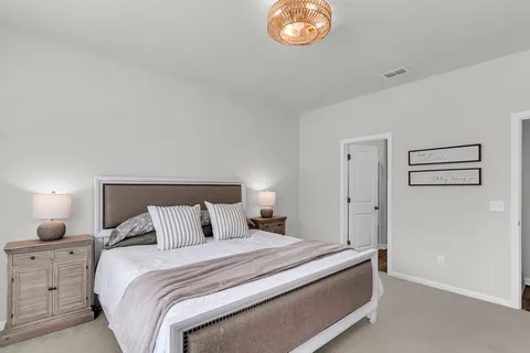 $389,000 | 259 West Bradford Pointe Drive, Summerville, SC 29486