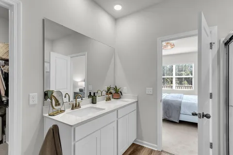 $389,000 | 259 West Bradford Pointe Drive, Summerville, SC 29486