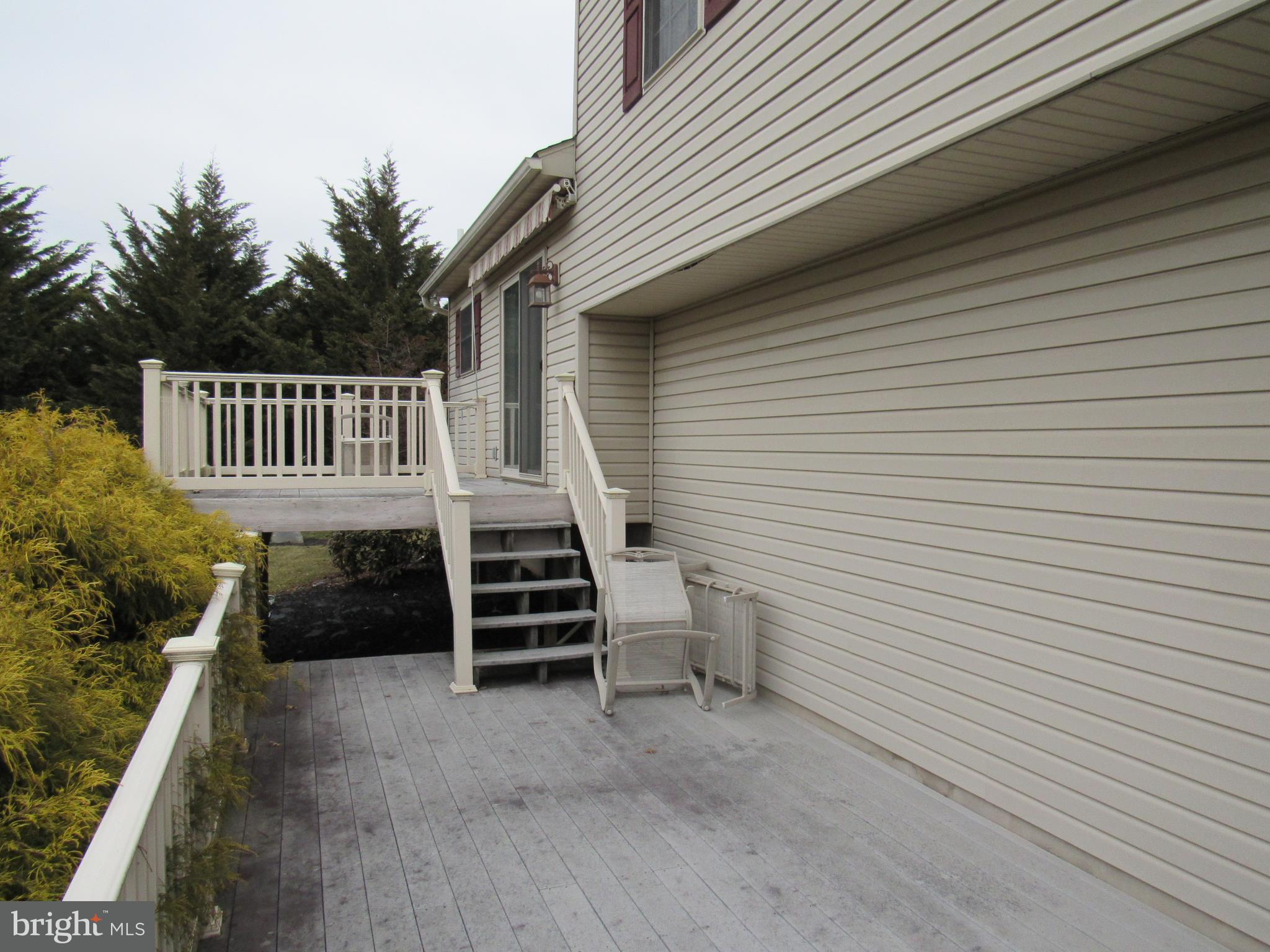 630 Brough Road Abbottstown, PA 17301 - Photo 32 of 35 Double decks