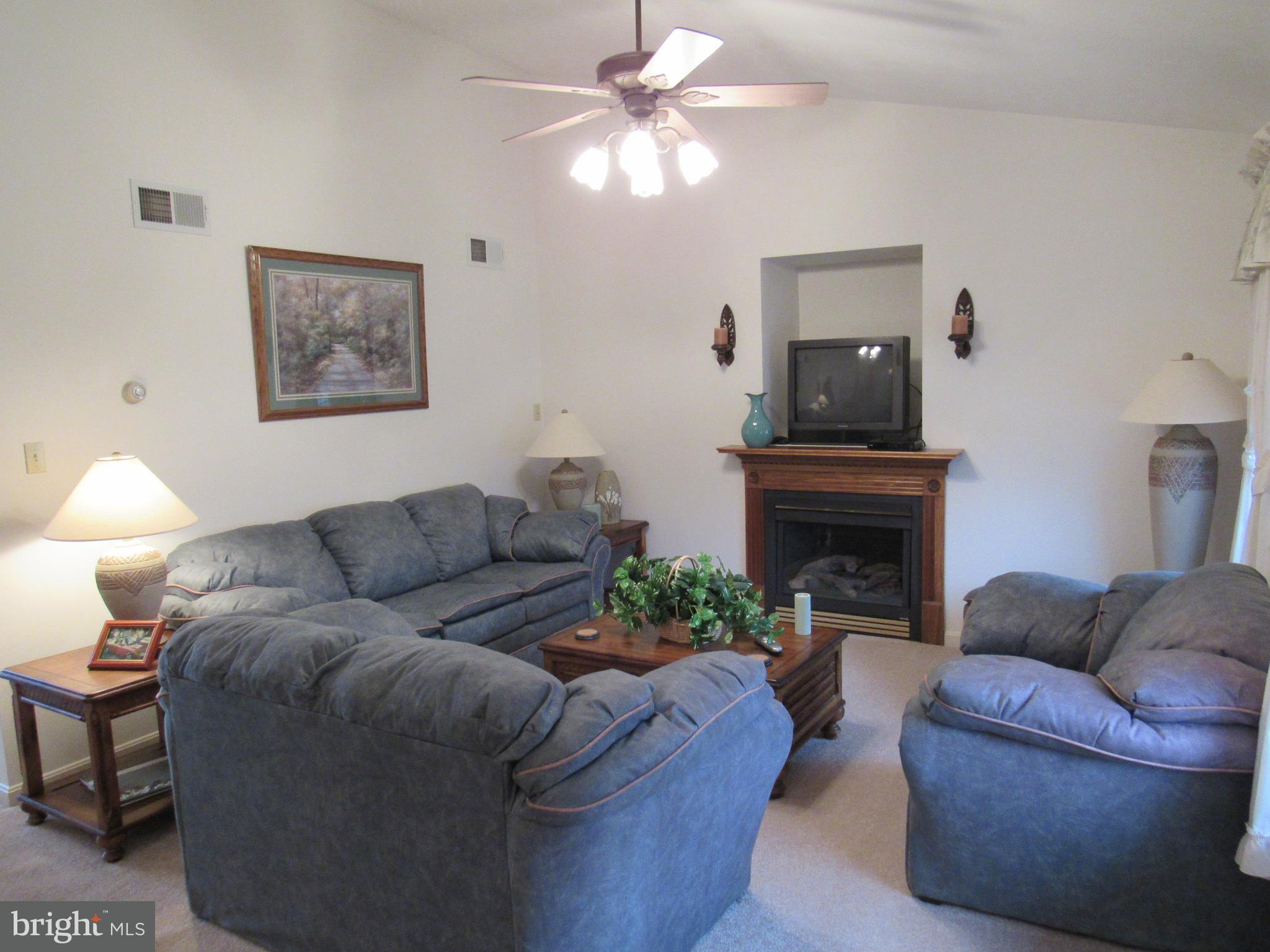 Main floor Living Room
