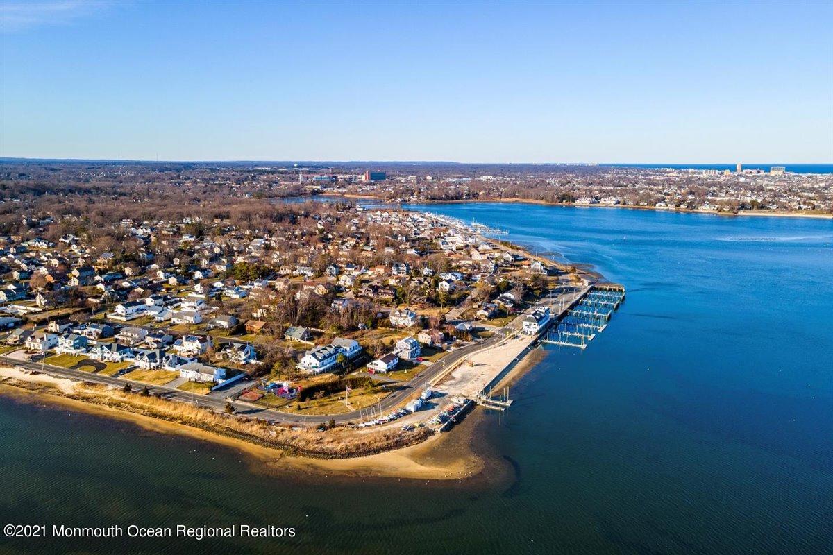 54 Ridgewood Way Neptune Township, NJ 07753 - Photo 27 of 42 27-52&54RidgewoodWay_026