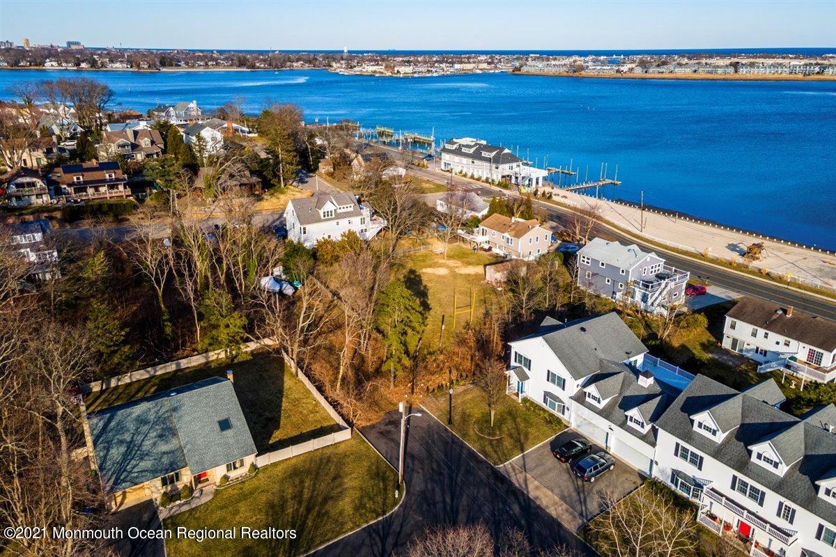 54 Ridgewood Way Neptune Township, NJ 07753 - Photo 32 of 42 32-52&54RidgewoodWay_031