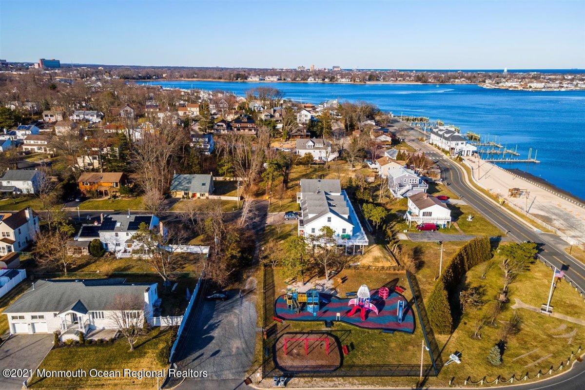 54 Ridgewood Way Neptune Township, NJ 07753 - Photo 37 of 42 37-52&54RidgewoodWay_036