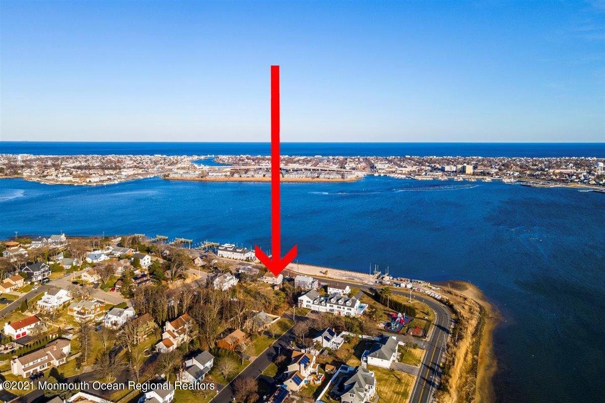 54 Ridgewood Way Neptune Township, NJ 07753 - Photo 5 of 42 05-52&54RidgewoodWay_004