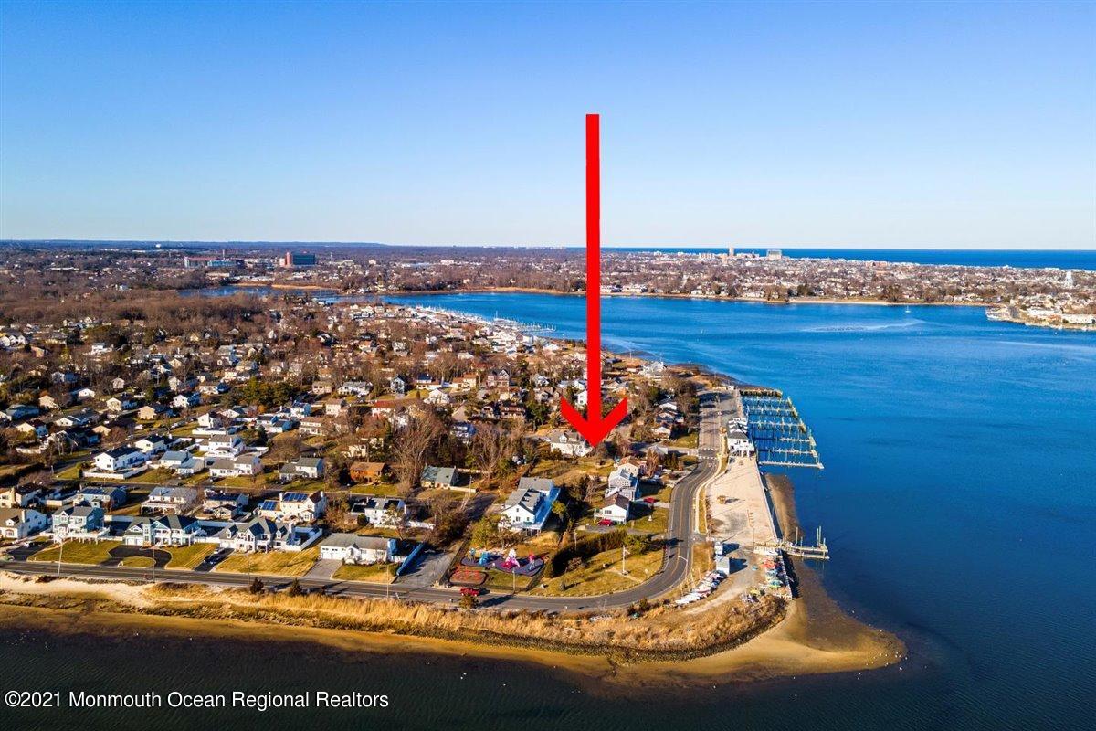 54 Ridgewood Way Neptune Township, NJ 07753 - Photo 10 of 42 10-52&54RidgewoodWay_009