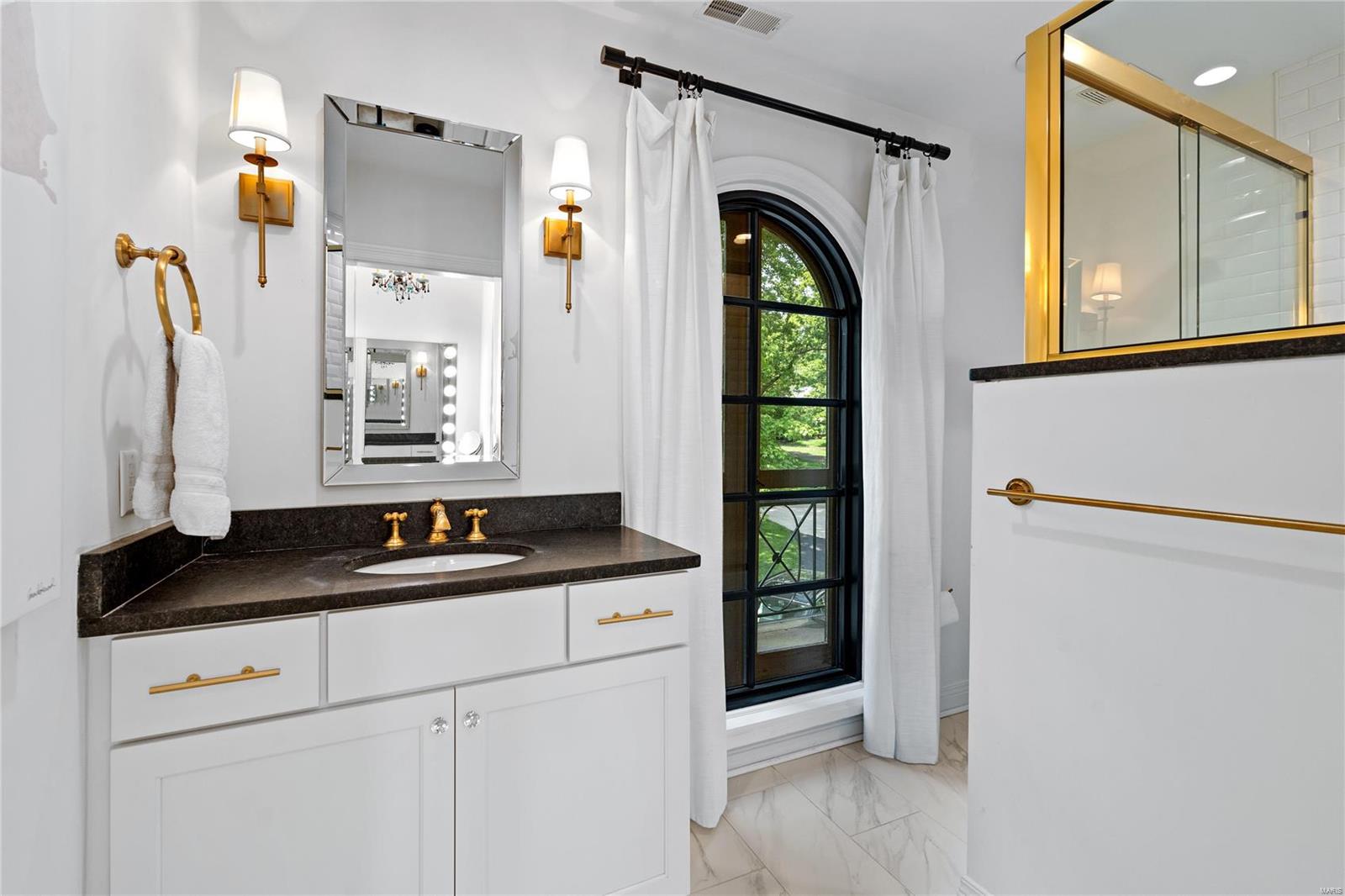 33 Woodcliffe Road Ladue, MO 63124 - Photo 41 of 50 Gallery Image 41