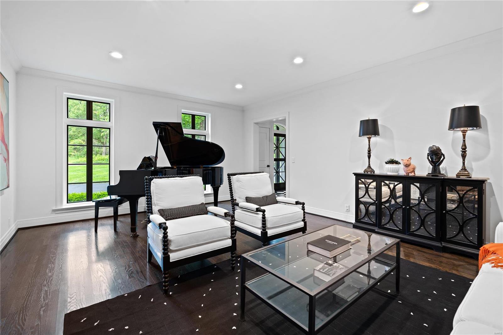 33 Woodcliffe Road Ladue, MO 63124 - Photo 8 of 50 Gallery Image 8