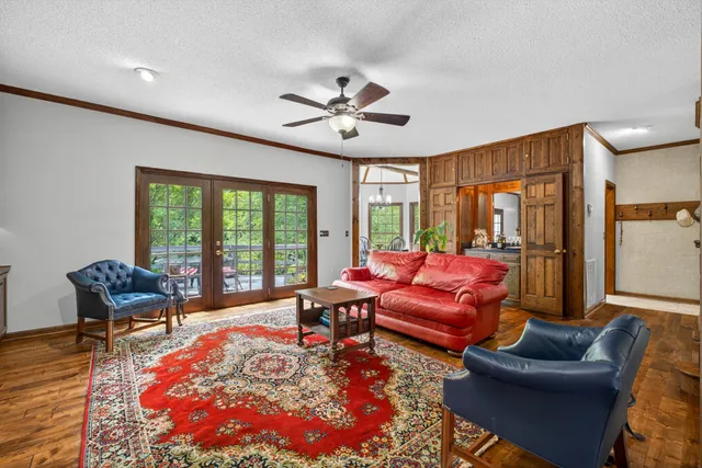 $539,900 | 806 Manor Drive, Fayetteville, TN 37334