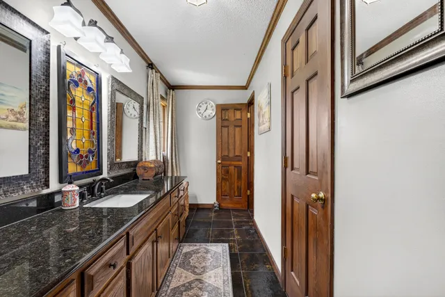 $539,900 | 806 Manor Drive, Fayetteville, TN 37334