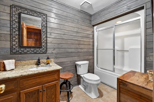 $539,900 | 806 Manor Drive, Fayetteville, TN 37334