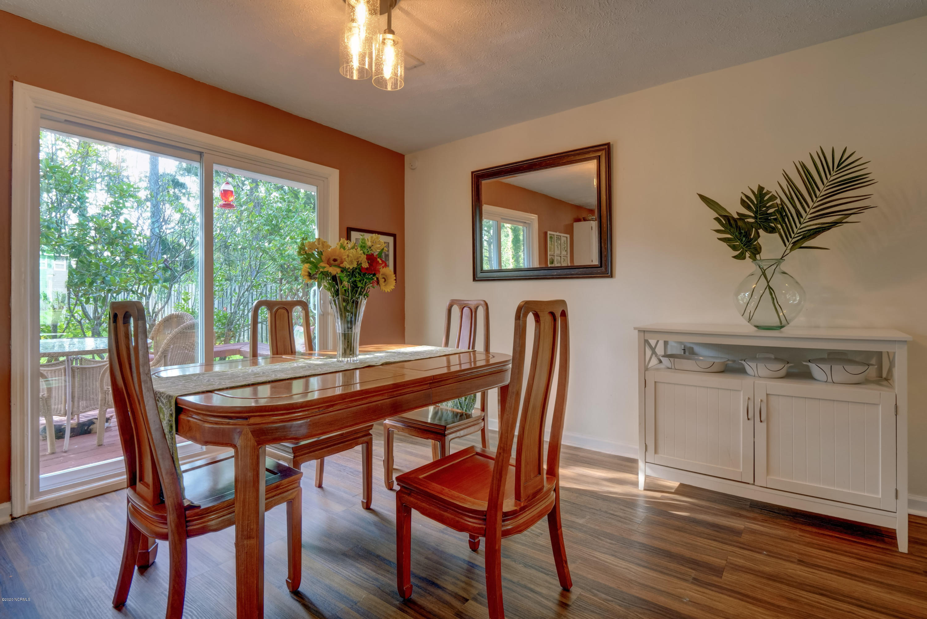 305 North Hampton Road Wilmington, NC 28409 - Photo 8 of 30 305 N Hampton Rd Wilmington NC-print-008
