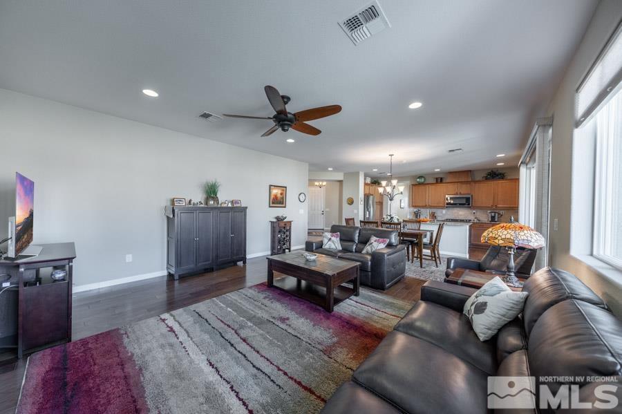 2105 Gregorgio Ln. Reno, NV 89521 - Photo 13 of 40 Photo 13