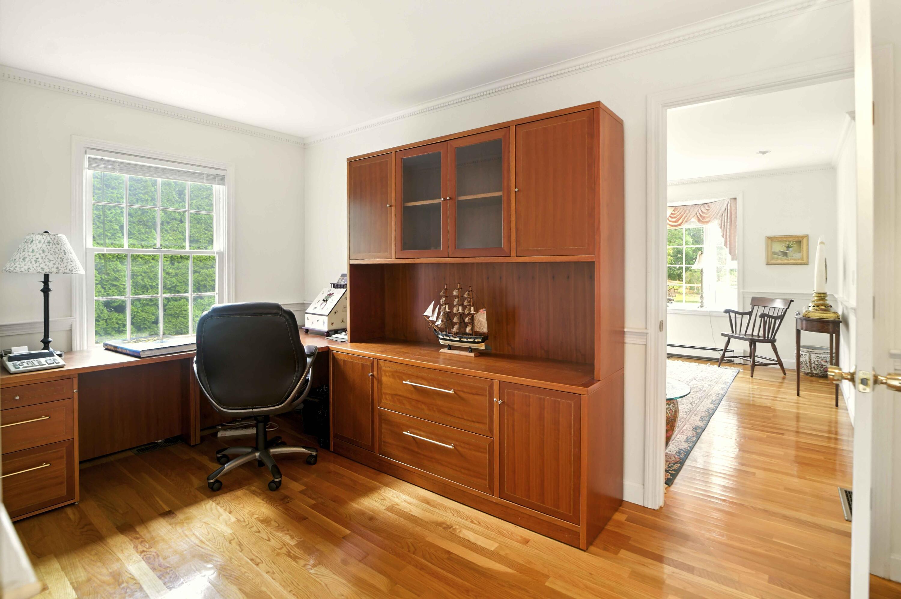 81 Falling Leaf Lane Osterville, MA 02655 - Photo 23 of 51 Home office