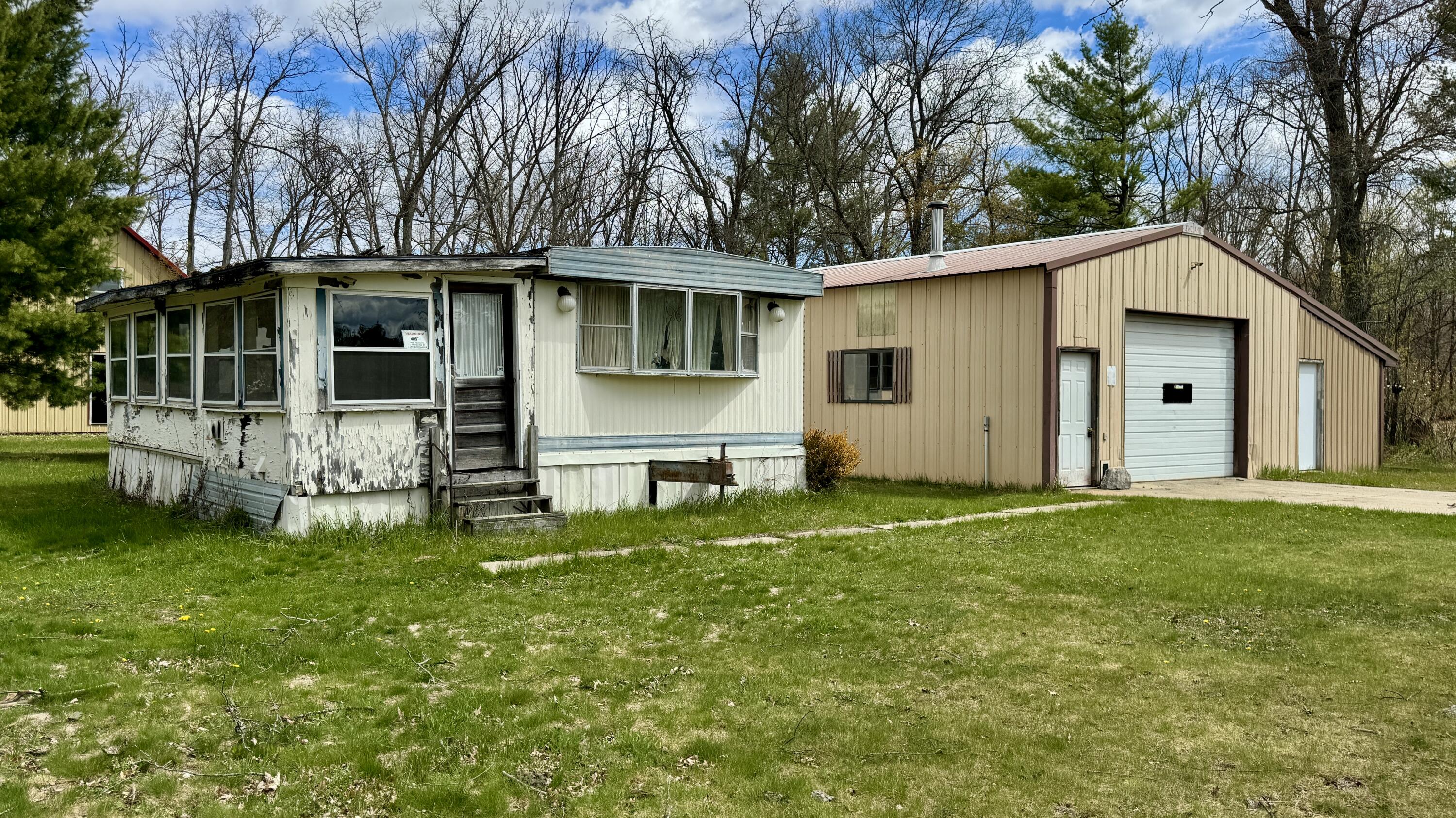 1496 17 Mile Road Marion, MI 49665 - Photo 8 of 27 Greg Bosscher (23)