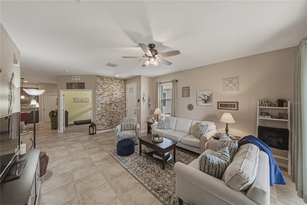 7739 Timberview Loop Wesley Chapel, FL 33545 - Photo 9 of 53 Gallery Image 9