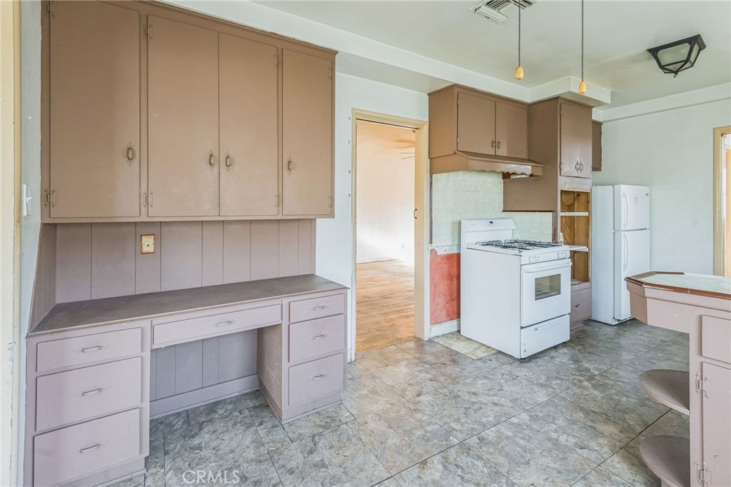 628 North Montebello Boulevard Montebello, CA 90640 - Photo 9 of 30