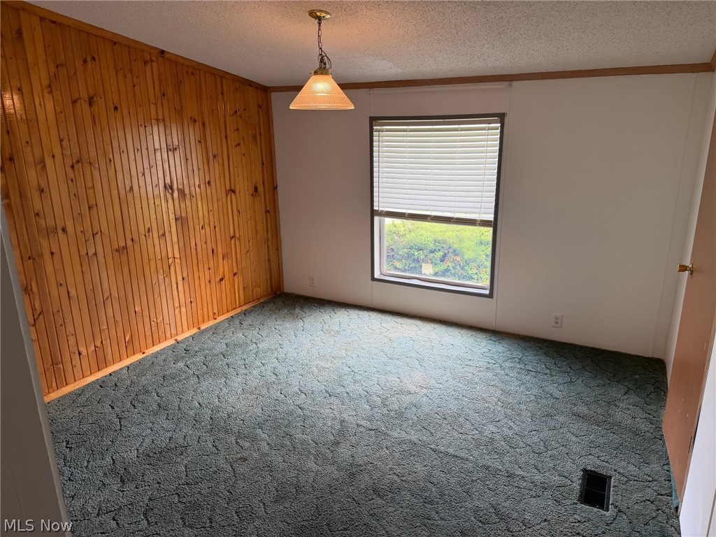 3211 Bay Road Southeast Carrollton, OH 44615 - Photo 11 of 22