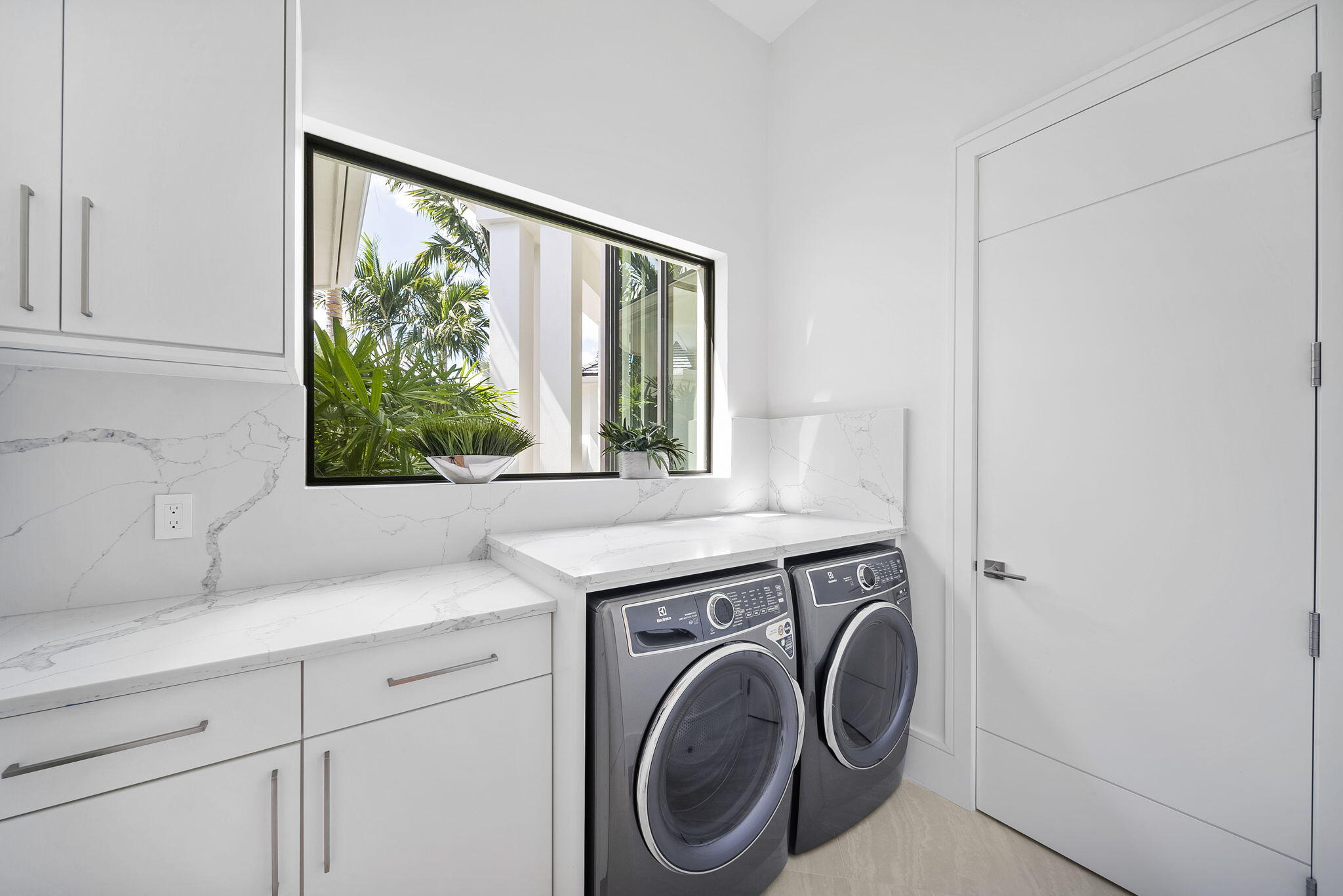 208 Locha Drive Jupiter, FL 33458 - Photo 58 of 125 Laundry Room