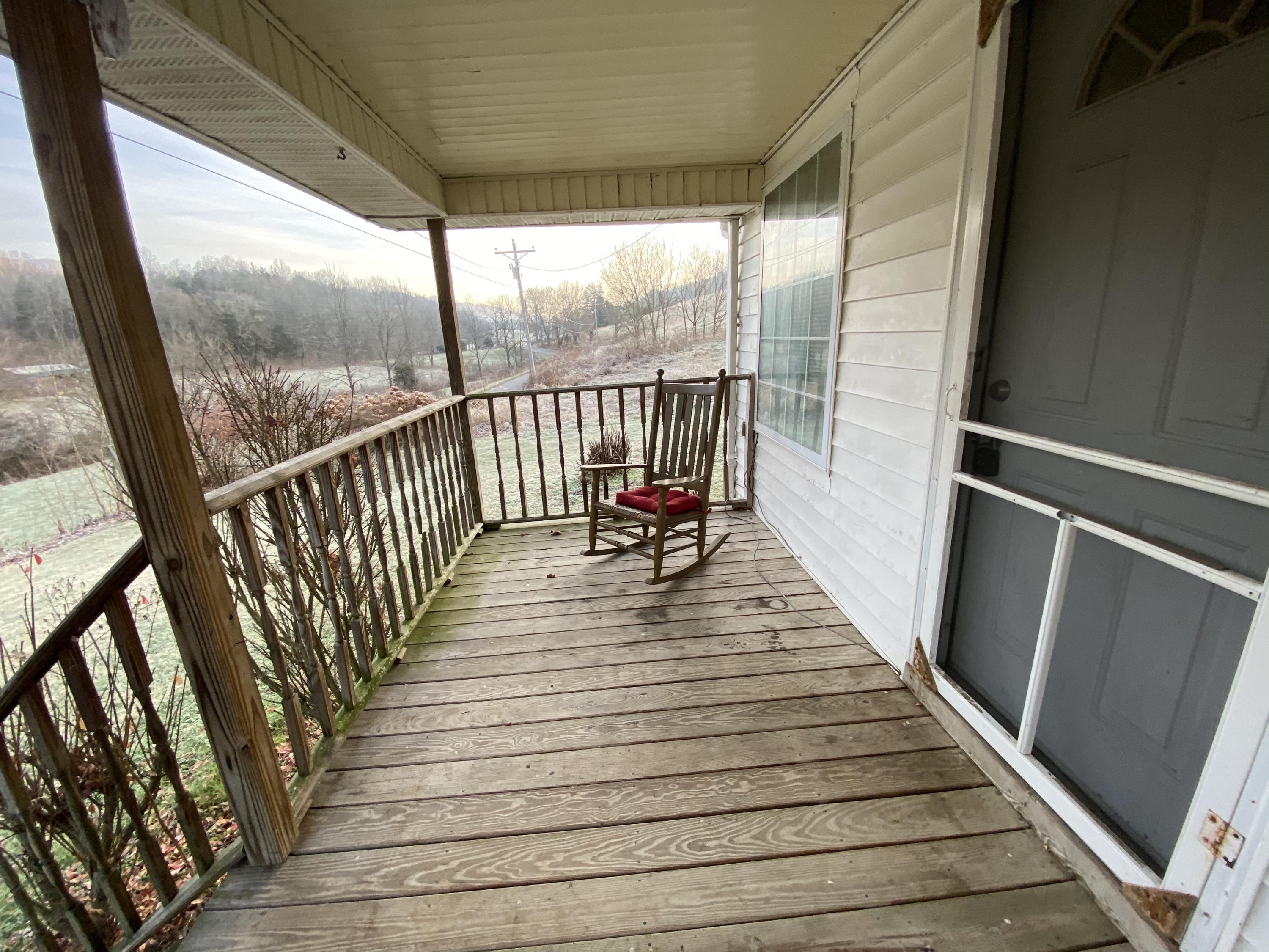 2745 Sugar Run Road Jonesville, VA 24263 - Photo 6 of 17 55C1BD79-1038-4DFE-8C45-D9D9D9ED8F9D