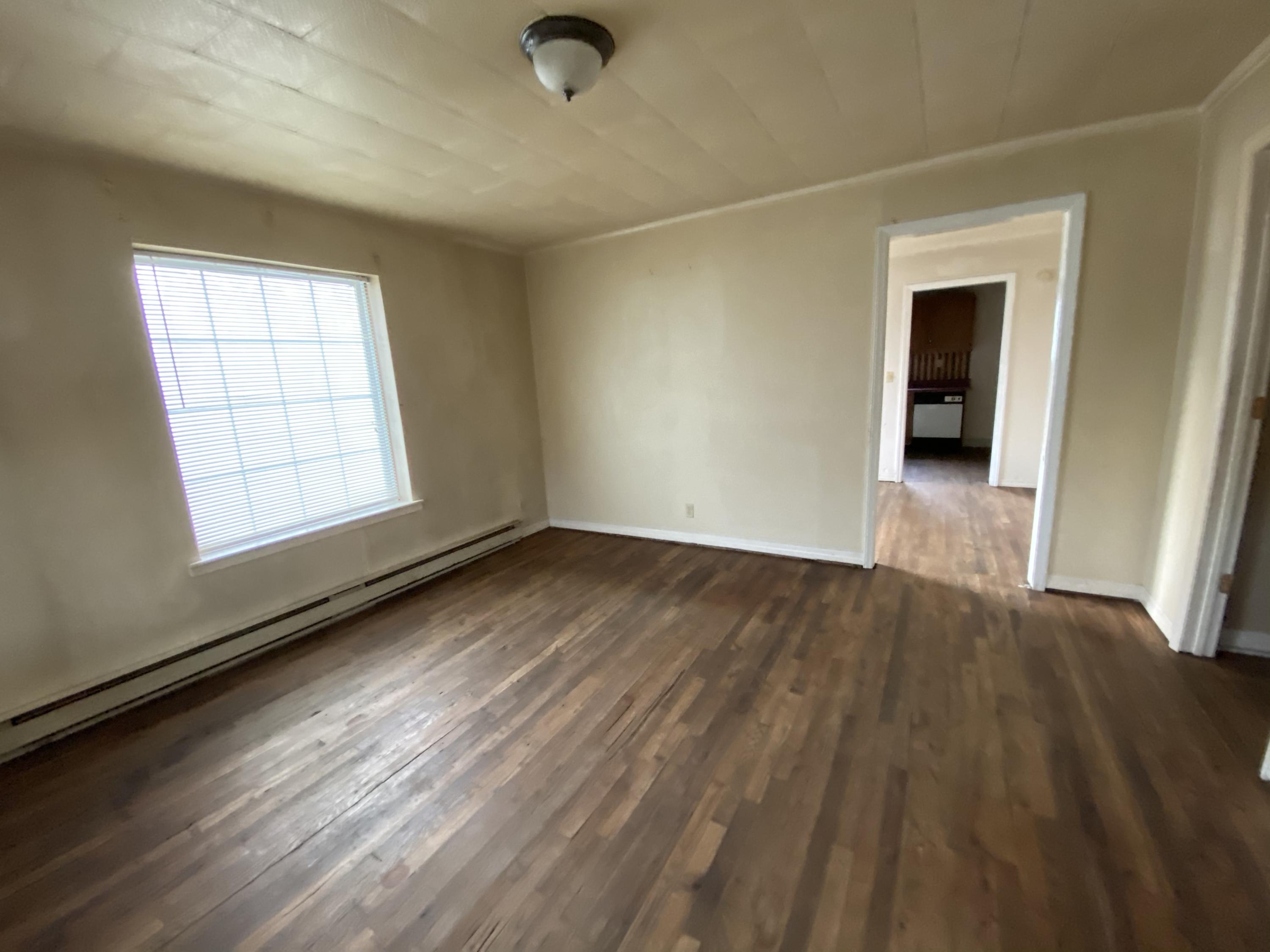 2745 Sugar Run Road Jonesville, VA 24263 - Photo 10 of 17 8C83BF14-1500-44A7-BB88-B0D650E7E882